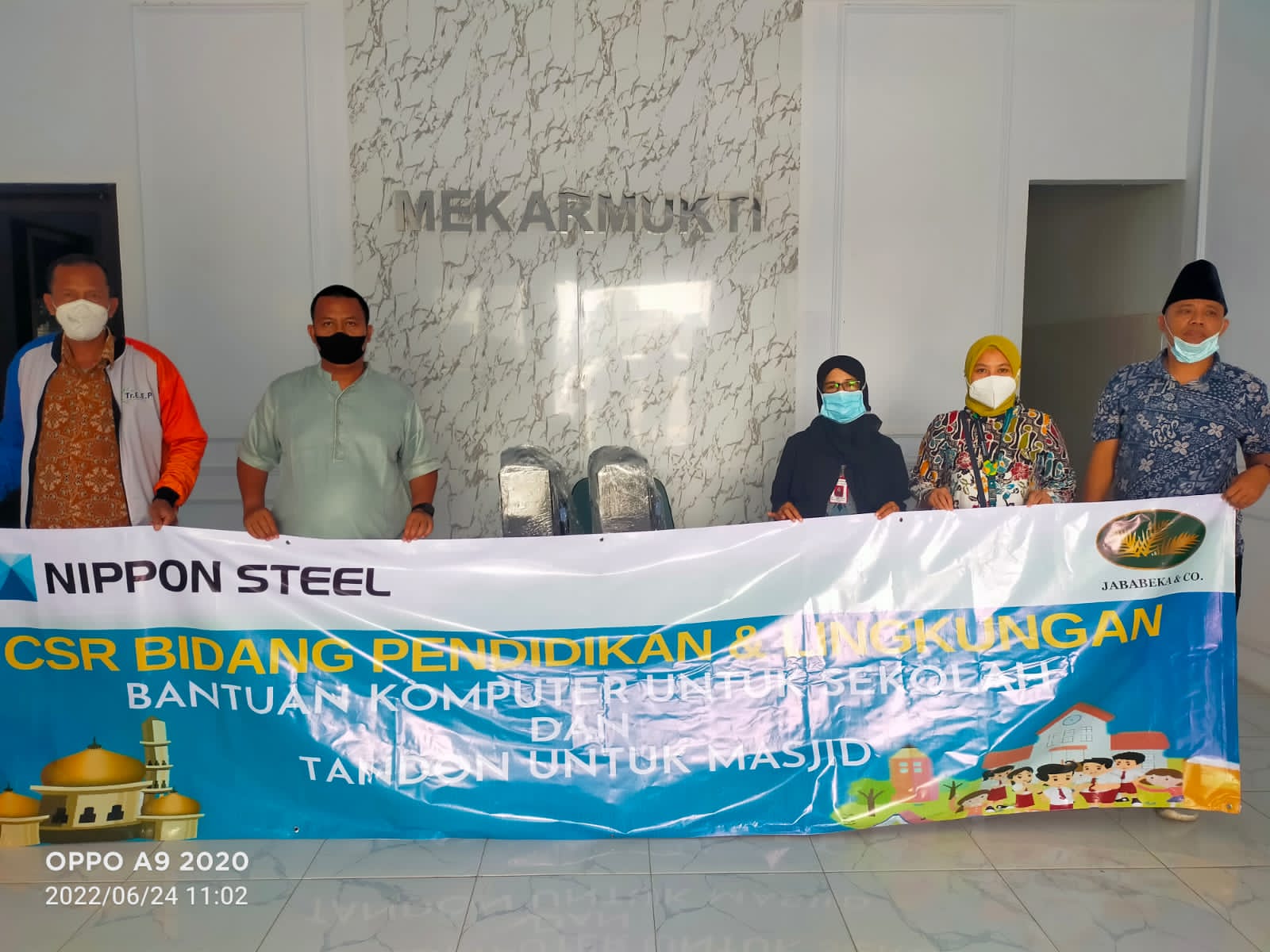 BANTUAN KOMPUTER UNTUK SEKOLAH