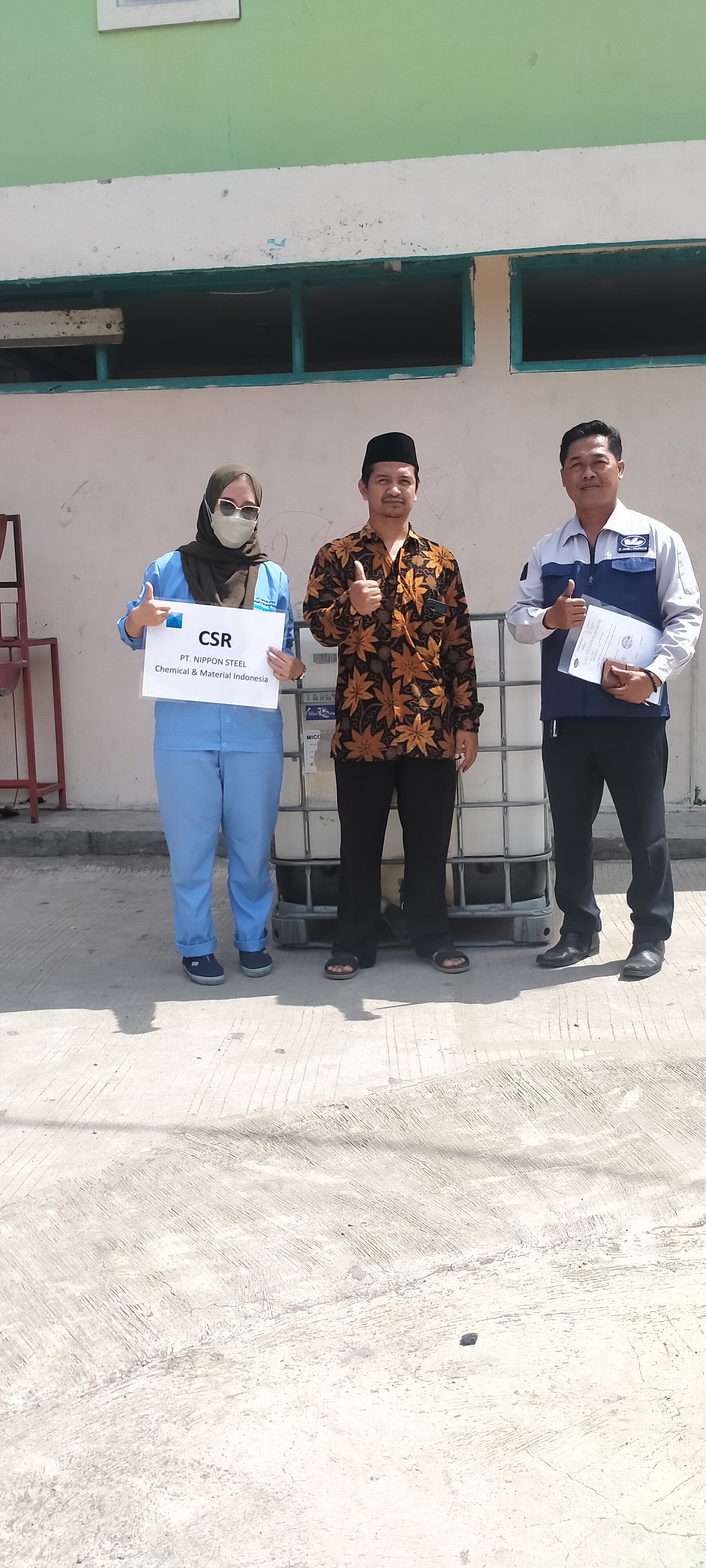PEMBAGIAN TANDON UNTUK MASJID