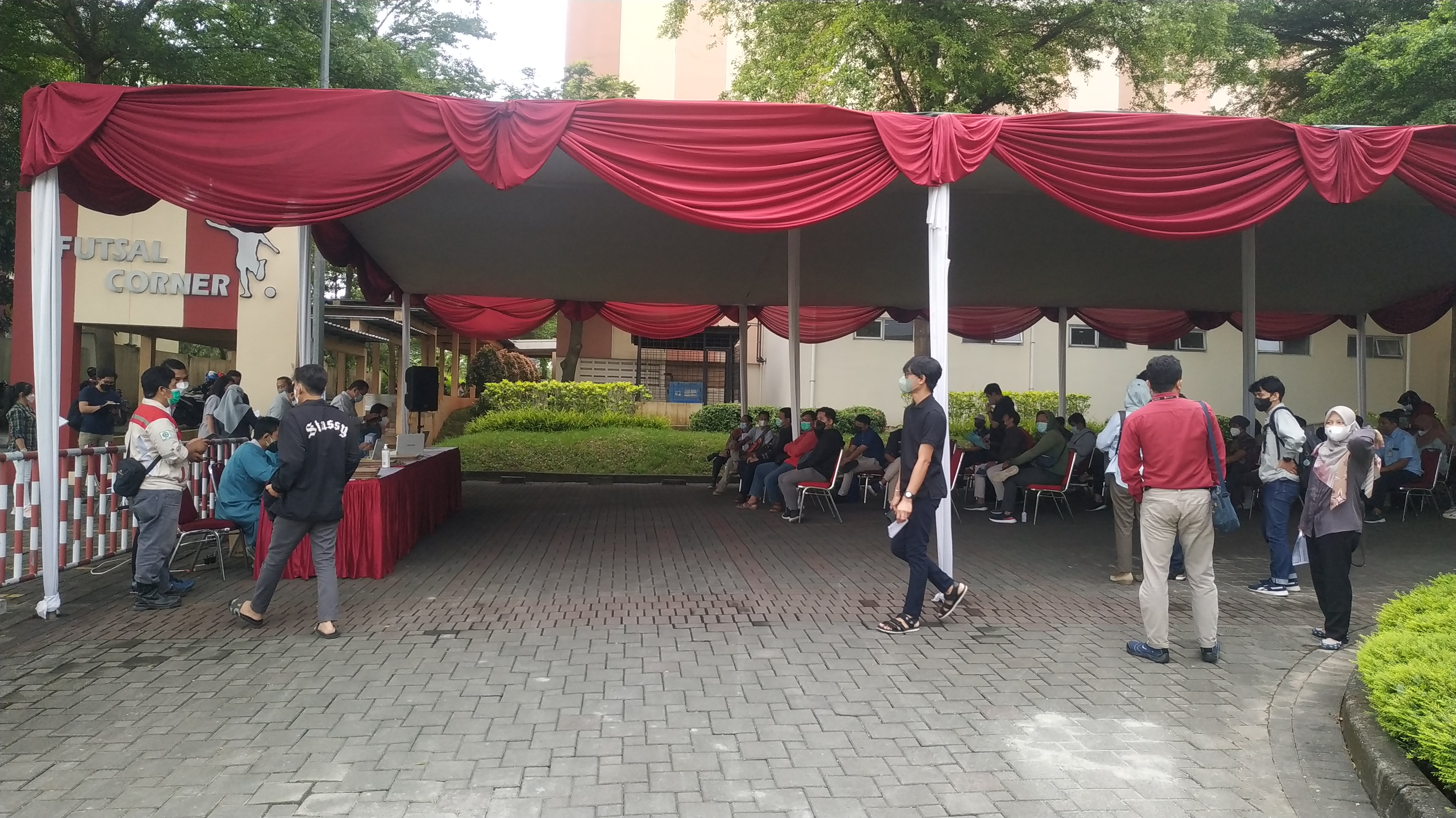 Gerai Vaksin Booster Untuk Kawasan GIIC