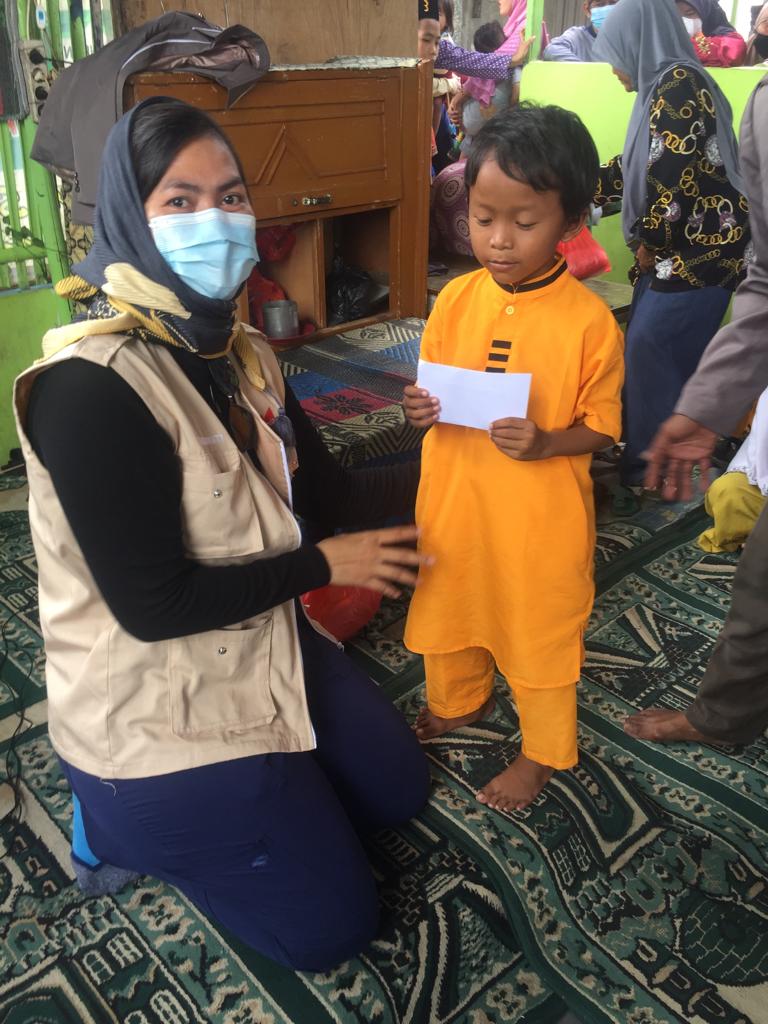 Sumbangan untuk anak yatim