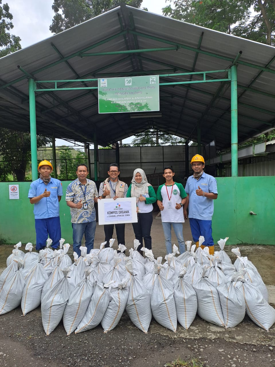 Donasi Pupuk Kompos Untuk Sekolah