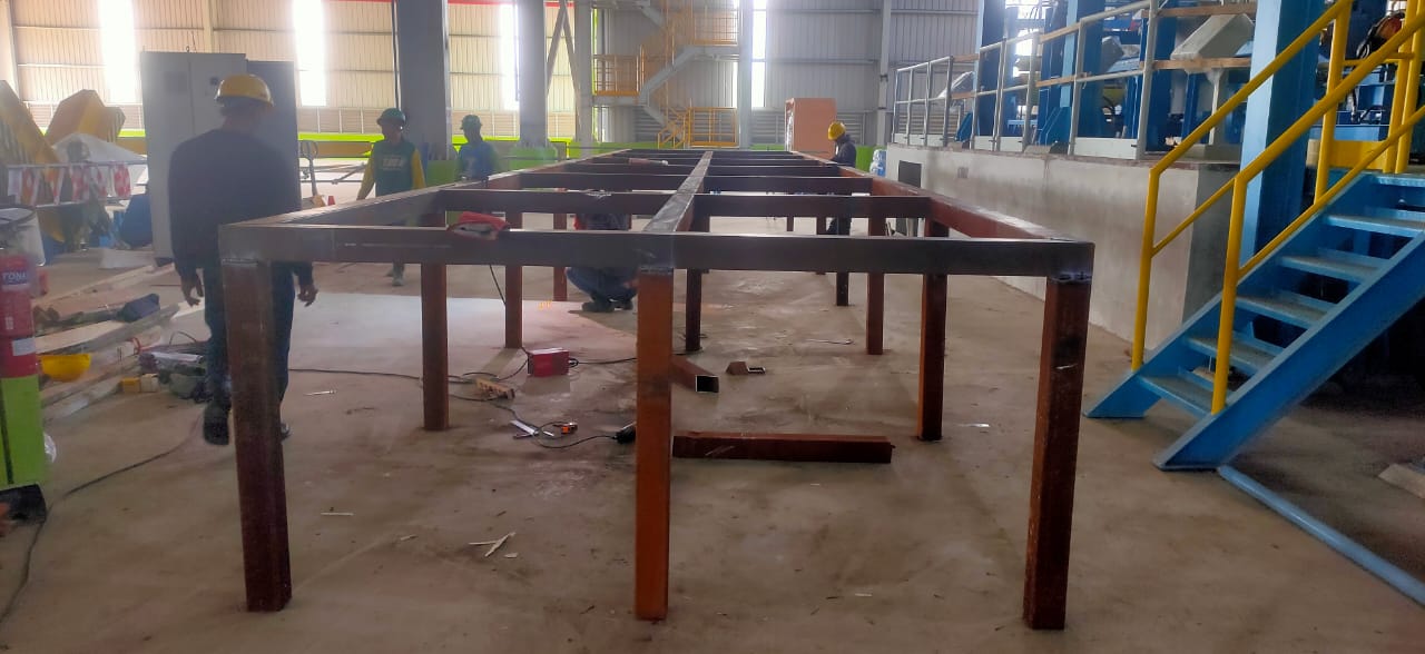 TML - Pekerjaan Rangka Besi Panggung Pulpit Proyek Sadang