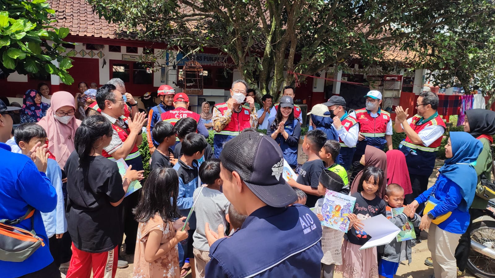 Donasi Bantuan gempa Cianjur kebutuhan Primer dan Donasi Buku