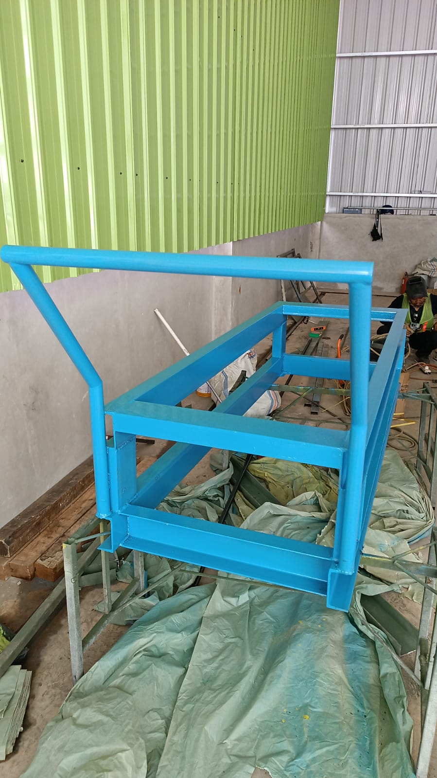 TML - Fabrikasi Trolley Aplikator Roll - untuk kebutuhan proses coater ketika pergantian roll aplikato
