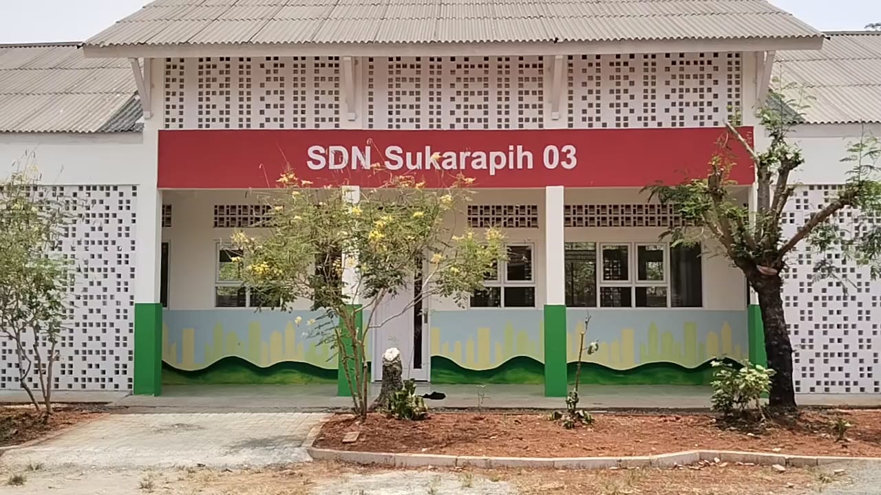 Pemodelan Ruang Kelas Ramah Energi dan Lingkungan Berbasis Sekolah (Eco Literacy Project)