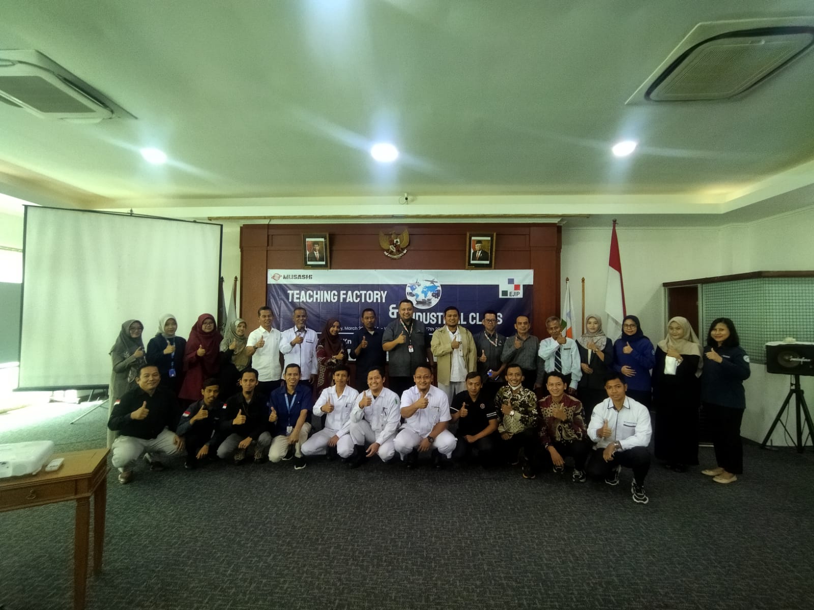 Pelatihan Penggunaan Alat ukur untuk guru SMK Kab Bekasi