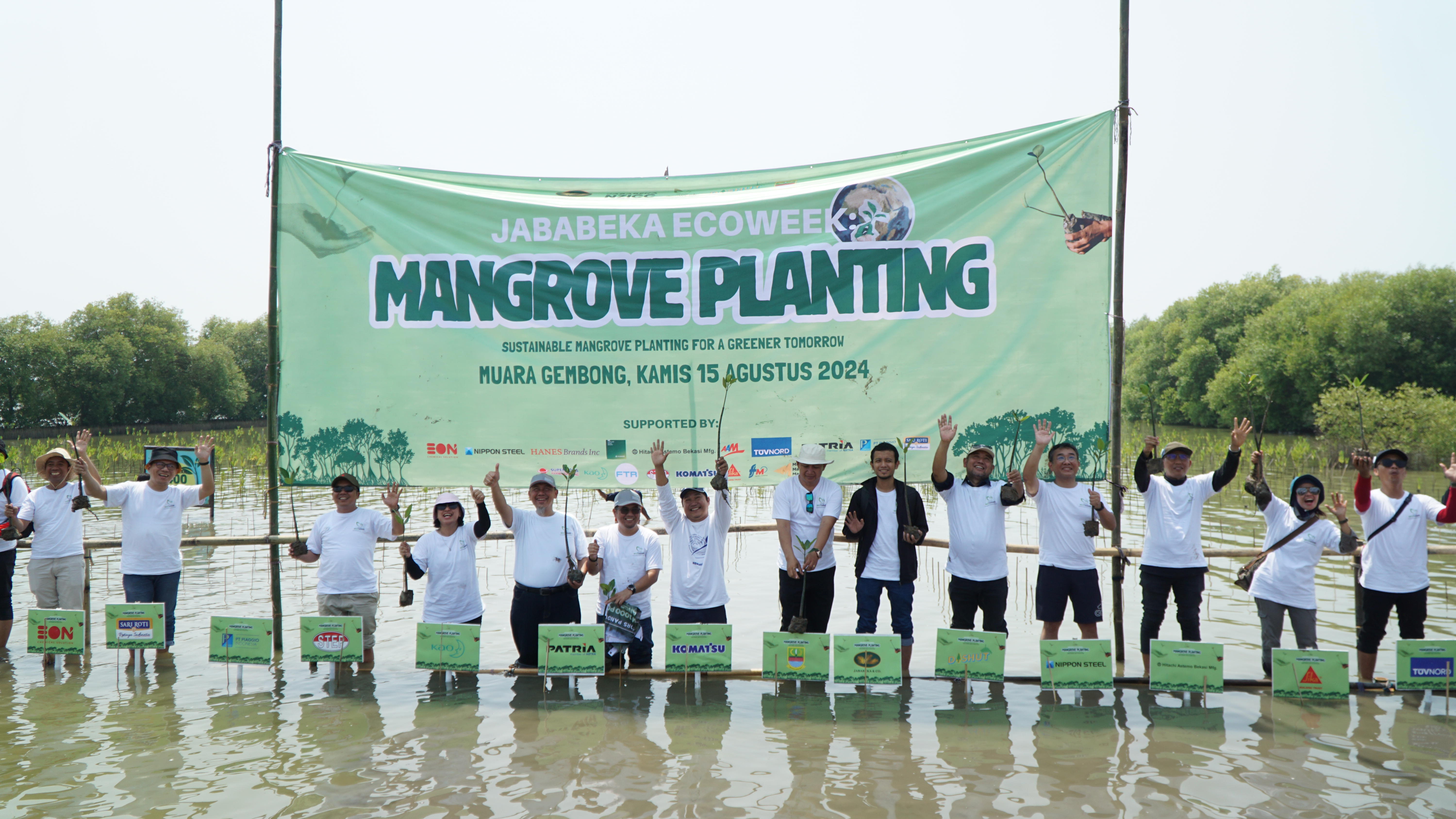 Penanaman Pohon Mangrove 1000