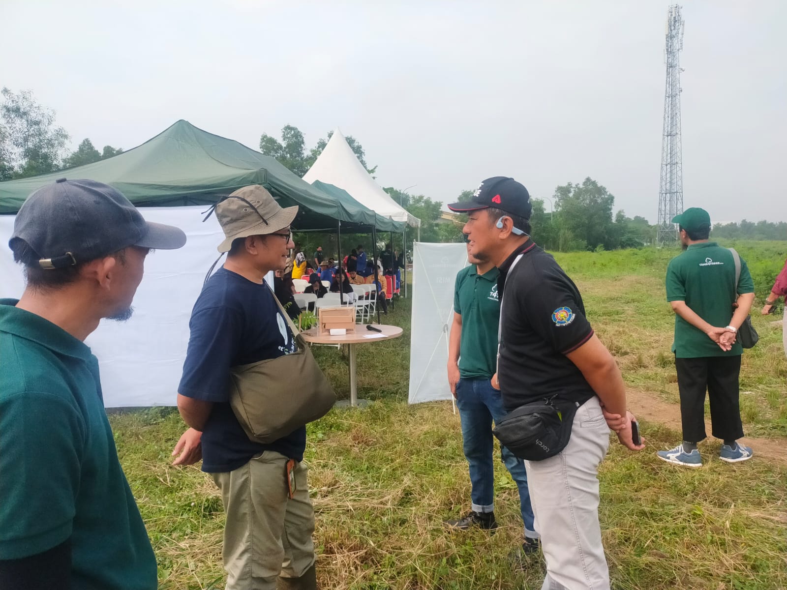 Penanaman pohon sebanyak 500 pohon bersama PT. Microsoft