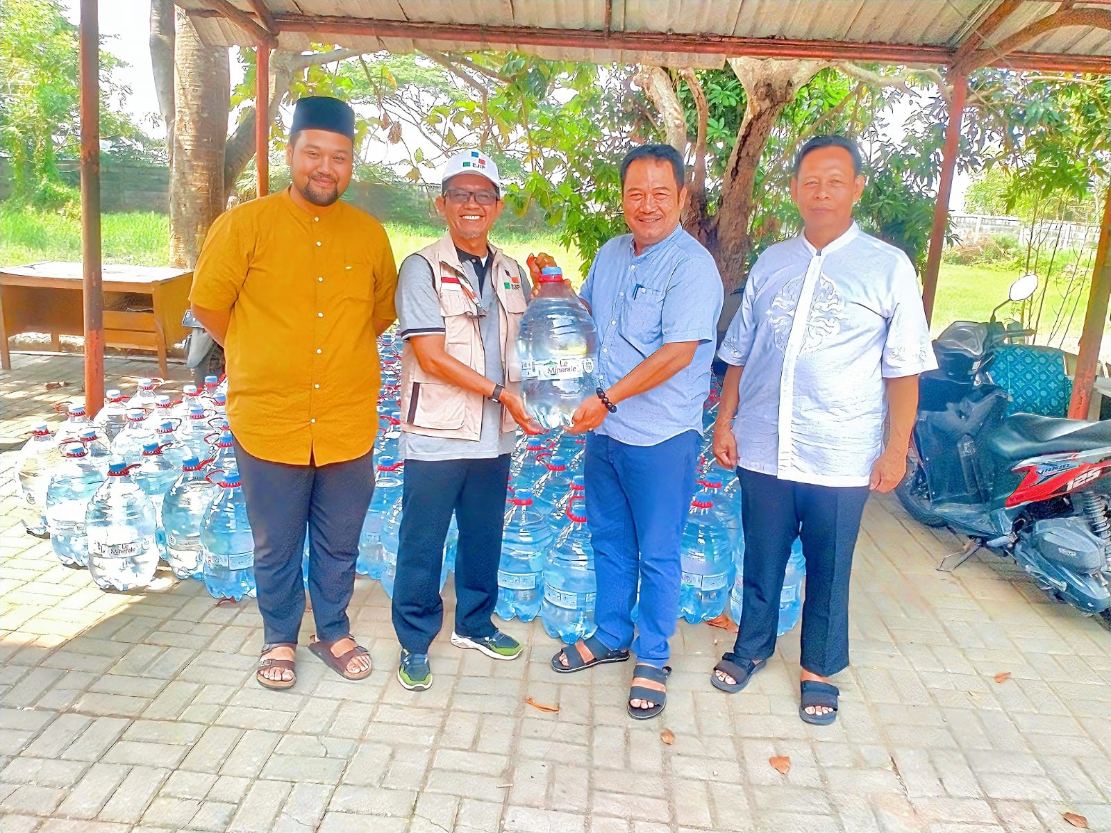 Bantuan Air Minum dalam rangka Tanggap Darurat Bencana Kekeringan