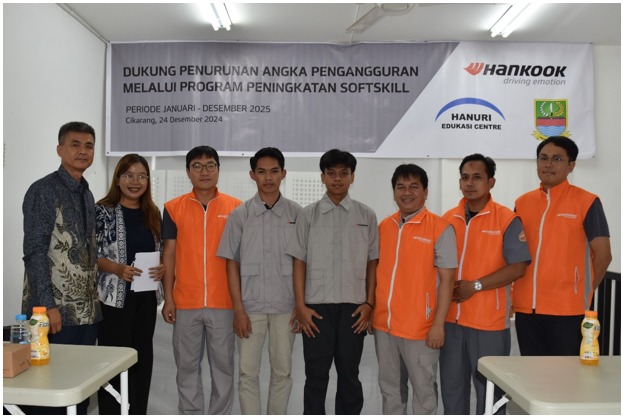 Pemberian pelatihan softskill dan hardskill untuk lulusan SMA dan sederajat