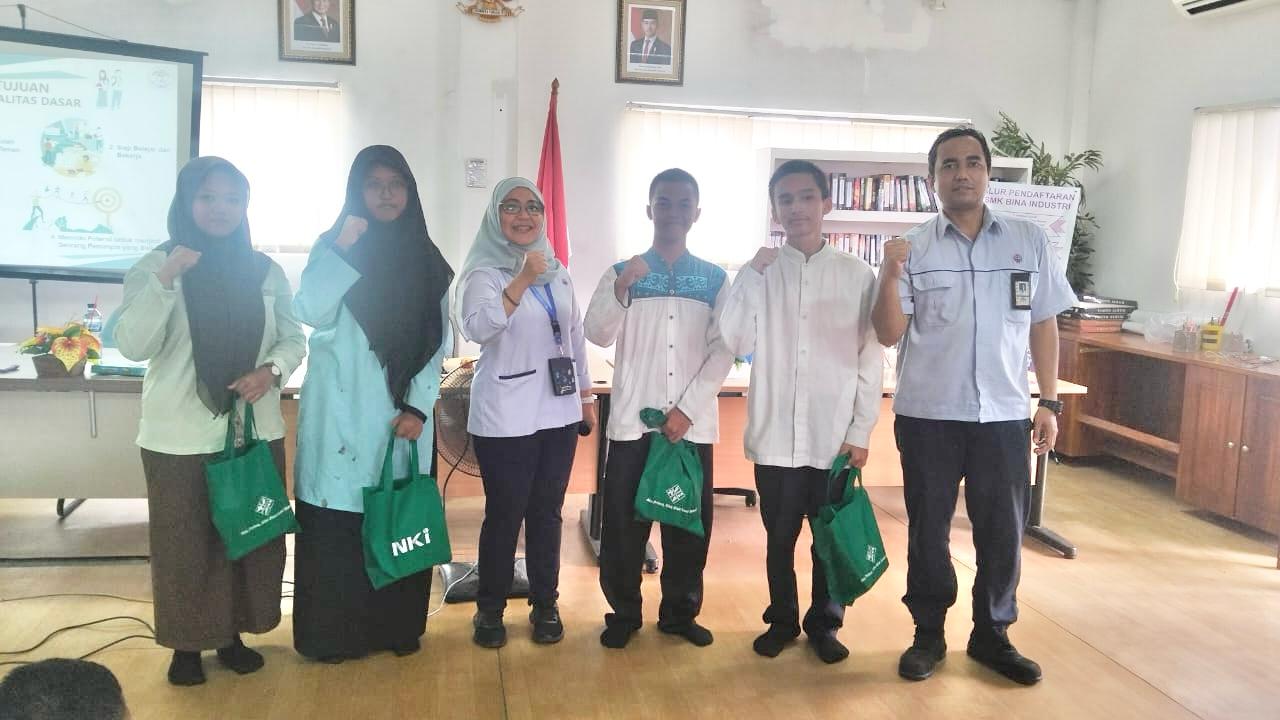 Support Sarana Pembelajaran SMK Bina Industri Desa Jatiwangi