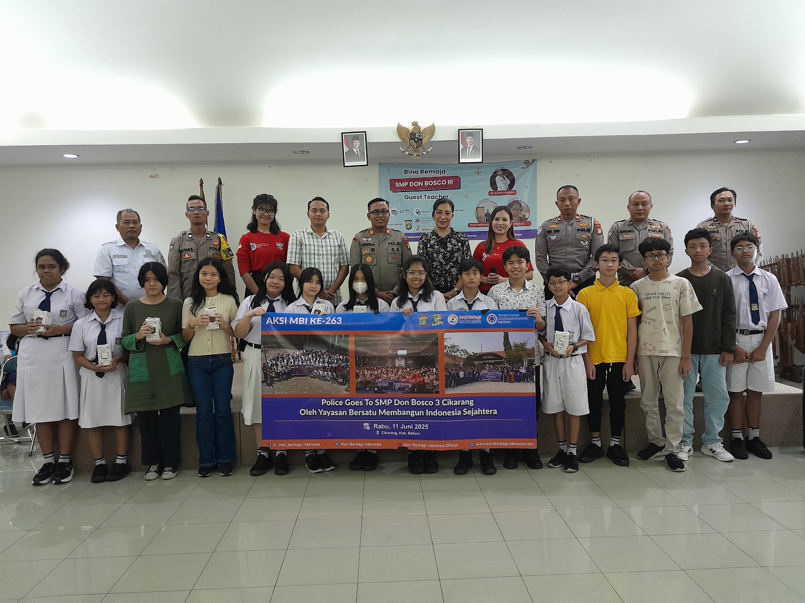 POLICE GOES TO SMP DON BOSCO 3 CIKARANG OLEH YAYASAN BERSATU MEMBANGUN INDONESIA SEJAHTERA