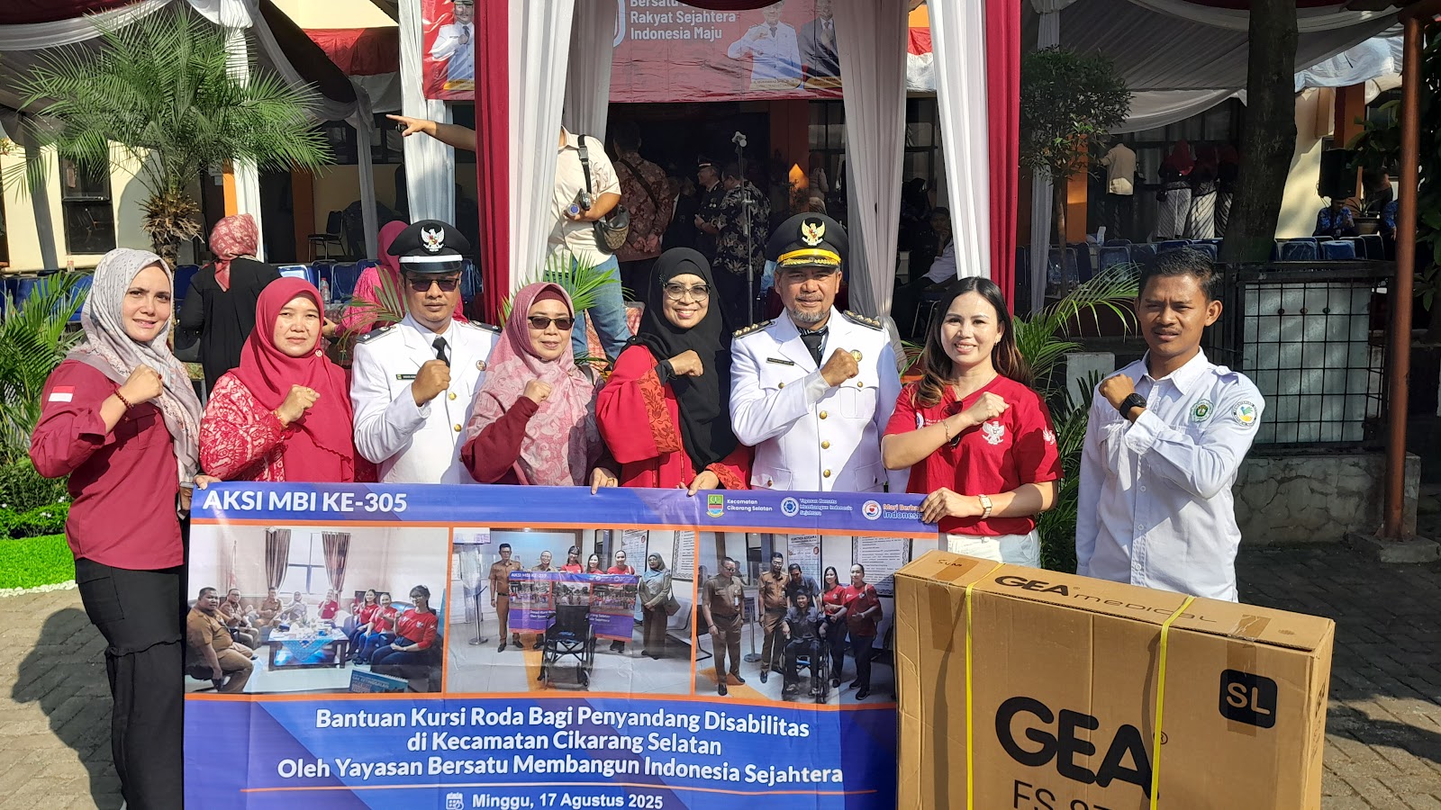 BANTUAN KURSI RODA BAGI PENYANDANG DISABILITAS DI KECAMATAN CIKARANG SELATAN  OLEH YAYASAN BERSATU MEMBANGUN INDONESIA SEJAHTERA