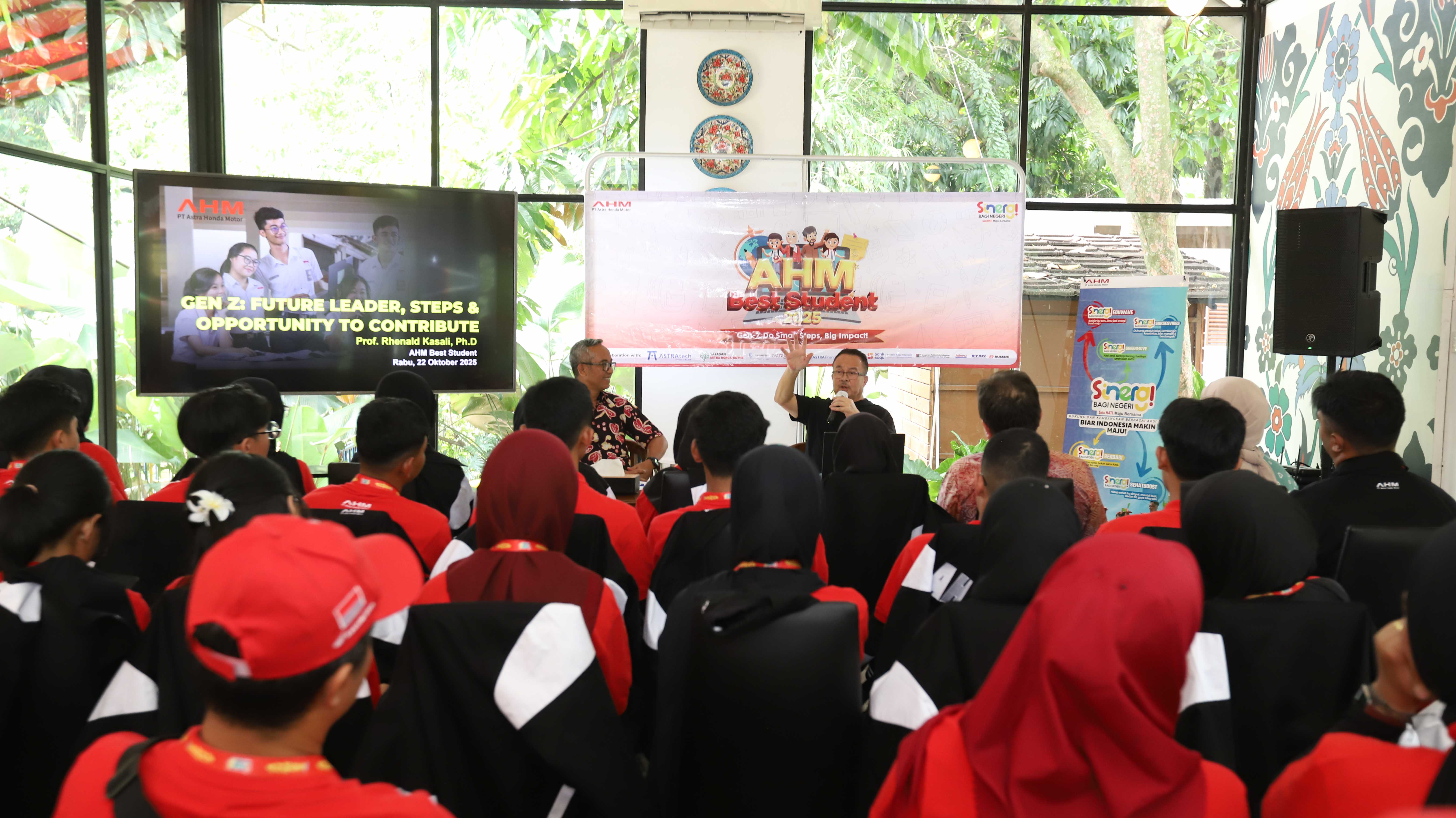 Sinergi Program - AHM Best Student 2025