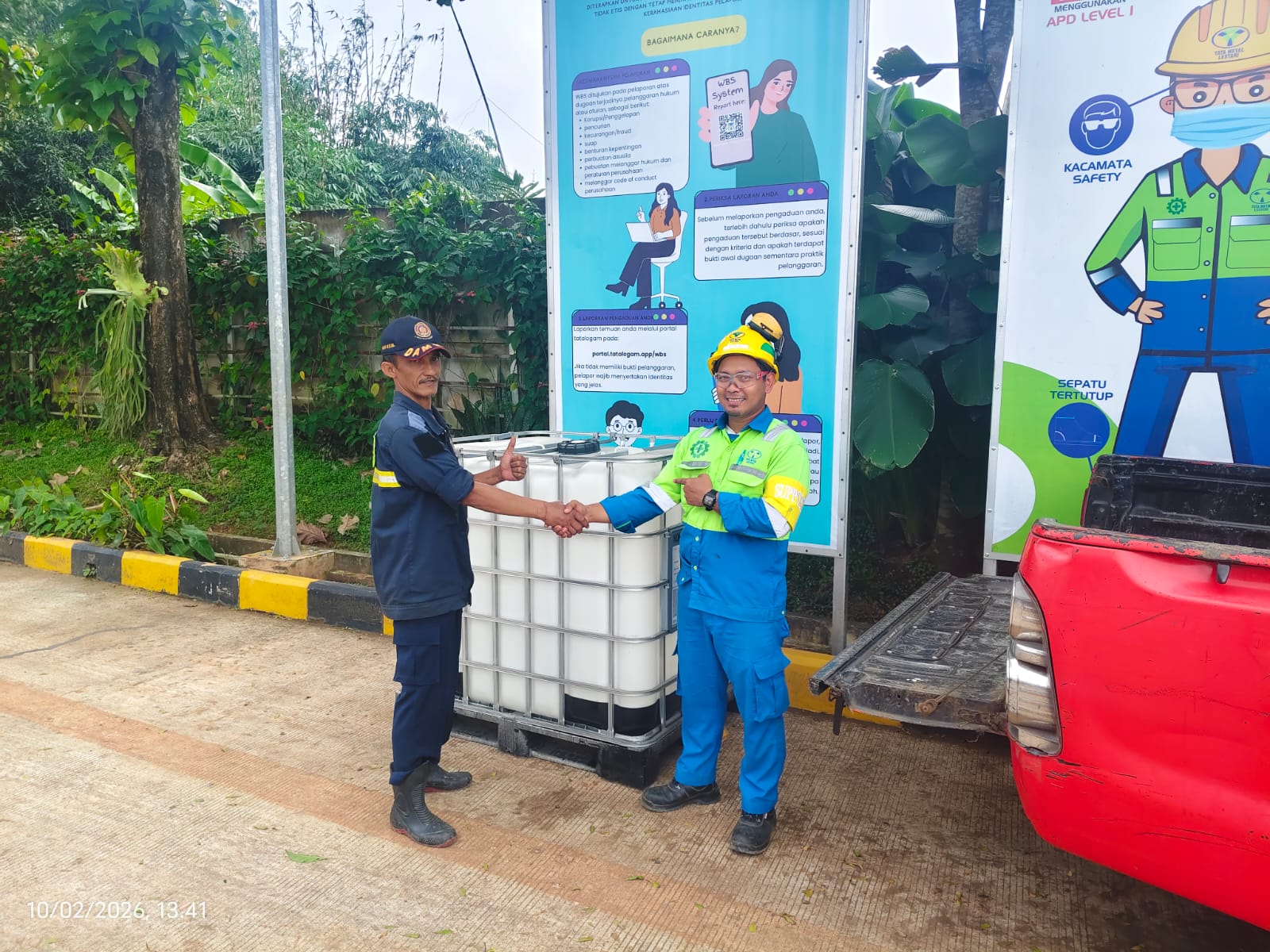 TML - Pemberian Kandang Reptil untuk Damkar