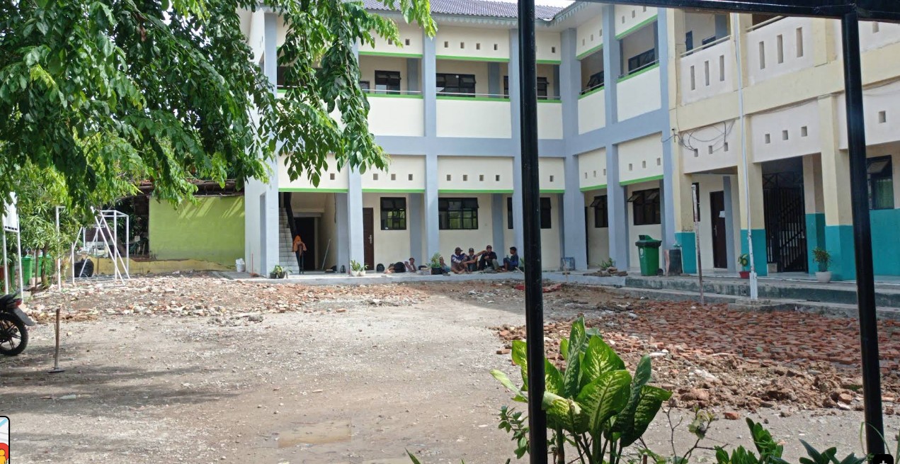 PENATAAN SARANA OLAHRAGA SEKOLAH DI SDN SIMPANGAN 03 CIKARANG UTARA